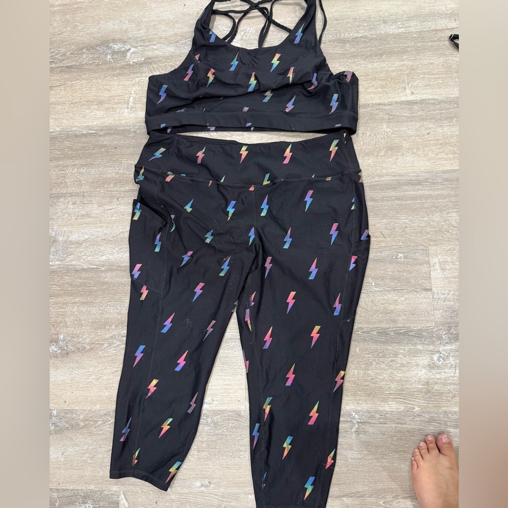 TORRID PRIDE MONTH LIGHTENING BOLT ACTIVR SET